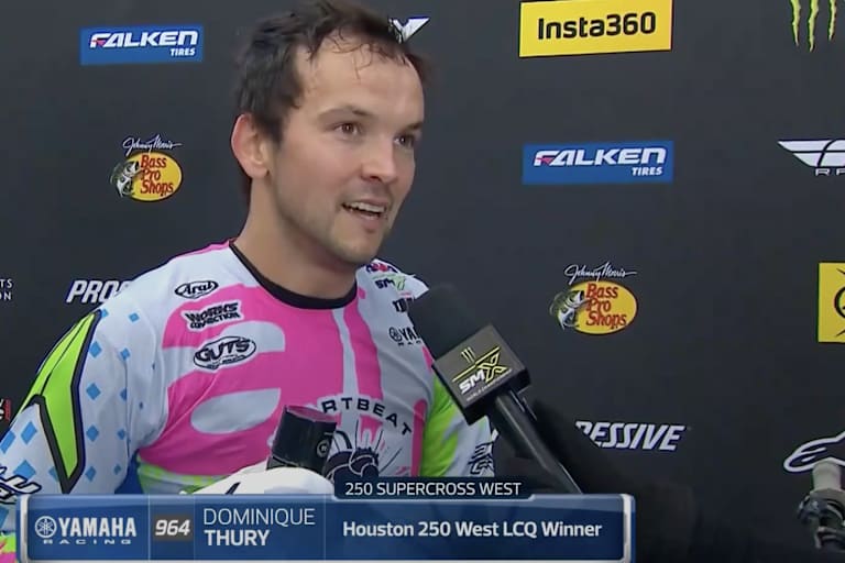 Dominique Thury beim Siegerinterview in Houston