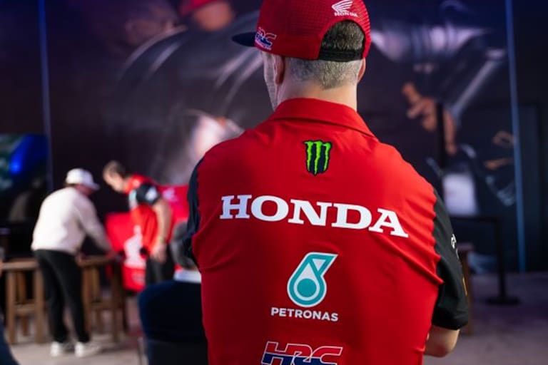 Die HRC Teamkleidung