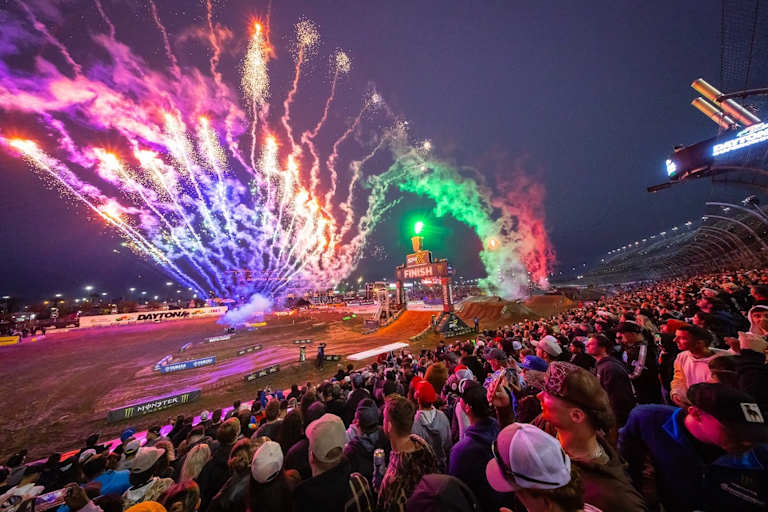 Die Veranstaltung in Daytona ist immer auch eine gewaltige Show