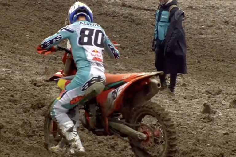 Auch Andrea Adamo sprang die Kette herunter