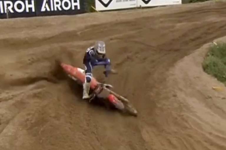 Oriol Oliver startete gut, stürzte aber im ersten Lauf