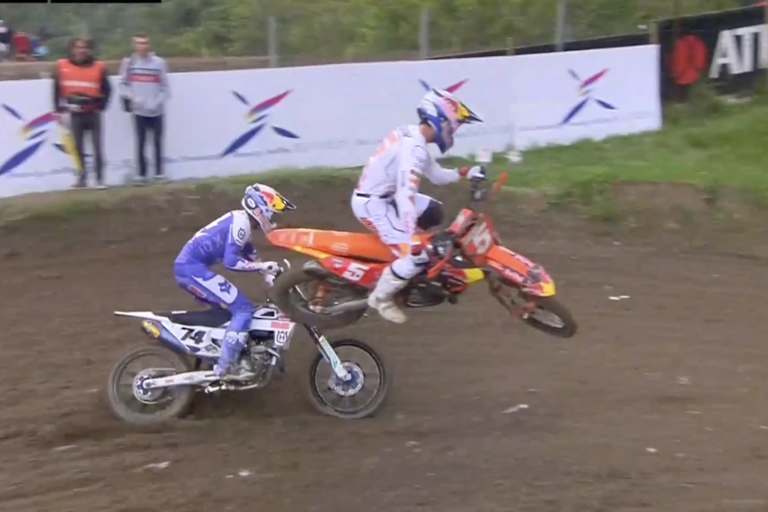 Lucas Coenen geht an Kay de Wolf vorbei in Führung