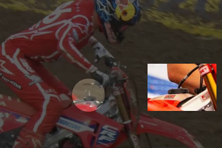 Hunter Lawrence riss sich den Tankentlüftungsschlauch ab, Benzin trat aus