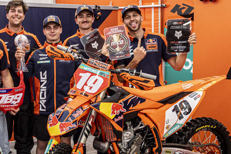 WM-Leader Sacha Coenen gewann das MX2-Qualifikationsrenenn in Kegums