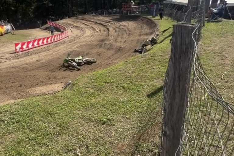 Nick Romano stürzte in Southwick schwer