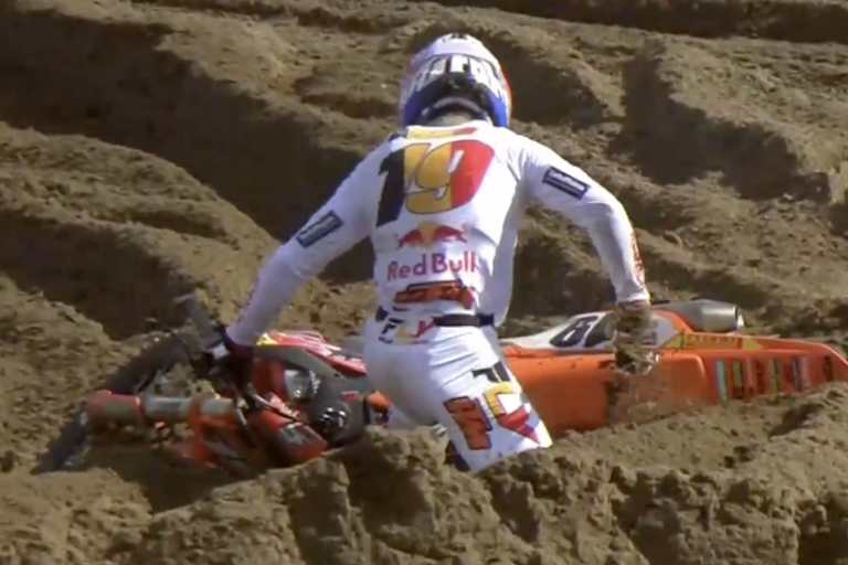 Sacha Coenen, erster Sturz in Lommel