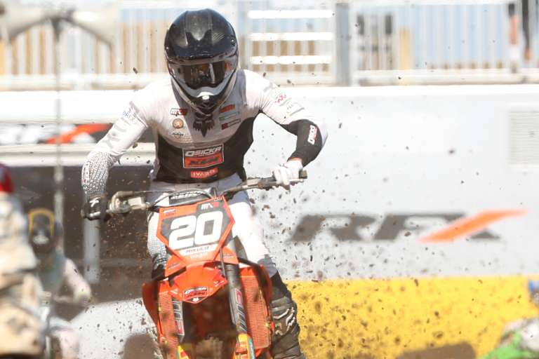 Der Tscheche Julius Mikula ist in der MX2 der beste Privatfahrer