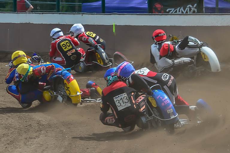 Gespannaction wie diese wollen viele Bahnsportfans sehen