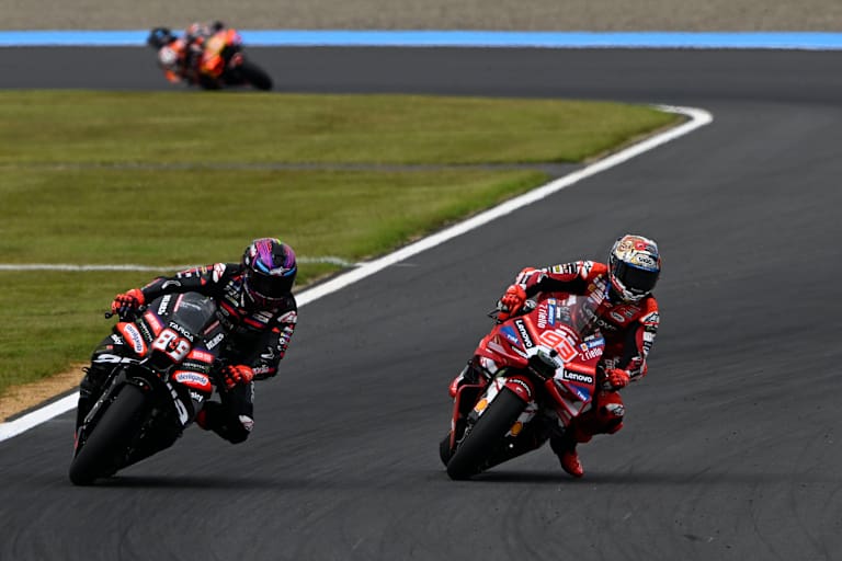Duell auf Augenhöhe: Aprilia und Ducati kämpfen um die Konstrukteurs-Krone
