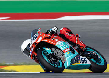 Phillip Tonn fühlt sich auf der Kove 450RR zu Hause