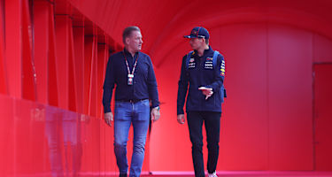 Jos und Max Verstappen 2025 in Baku