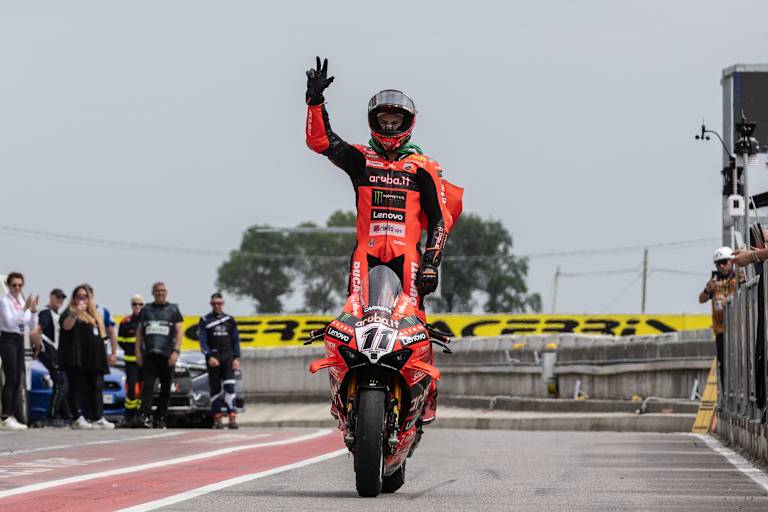 Nicolo Bulega dominierte in Cremona 2026