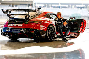 Geht es nach Bernd Mayländer, wird er noch lange im Safety-Car Gas geben 