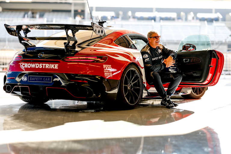 Geht es nach Bernd Mayländer, wird er noch lange im Safety-Car Gas geben 