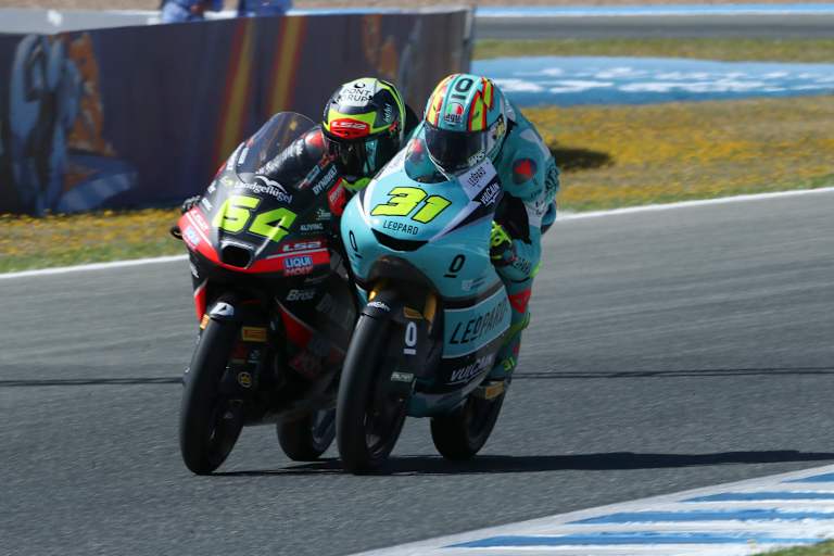 David Munoz und Adrian Fernandez lieferten sich ein enges Duell