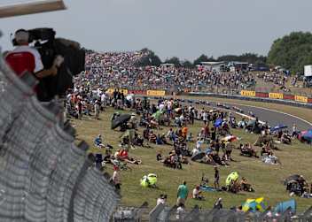 Wo man die Rennen in Donington Park sehen kann