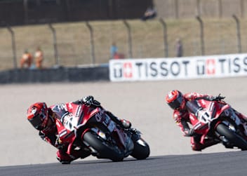 Iker Lecuona konnte in Donington das erste Mal Nicolo Bulega besiegen