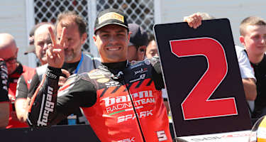 Yari Montella jubelt: Erstes Superbike-Podest