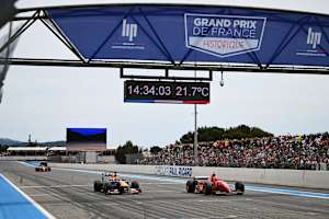 Isack Hadjar beeindruckt beim Oracle Red Bull Racing Showrun in Paul Ricard