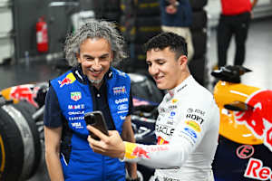 Laurent Mekies und Isack Hadjar