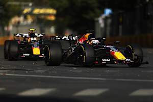 Max Verstappen vor Isack Hadjar in Baku
