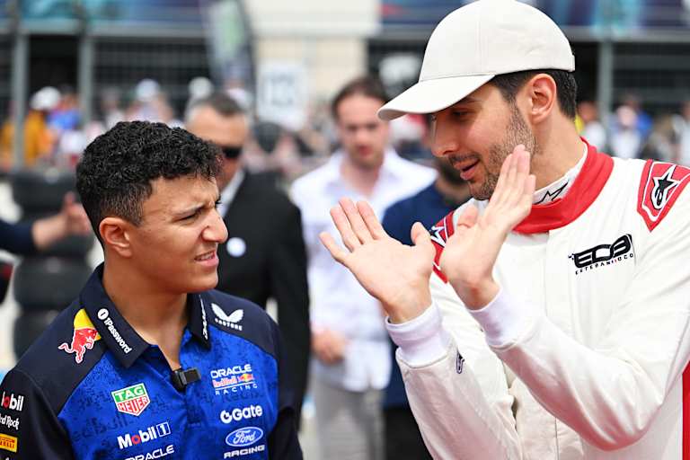 Isack Hadjar traf beim Red Bull Racing Showrun auf Landsmann Esteban Ocon 