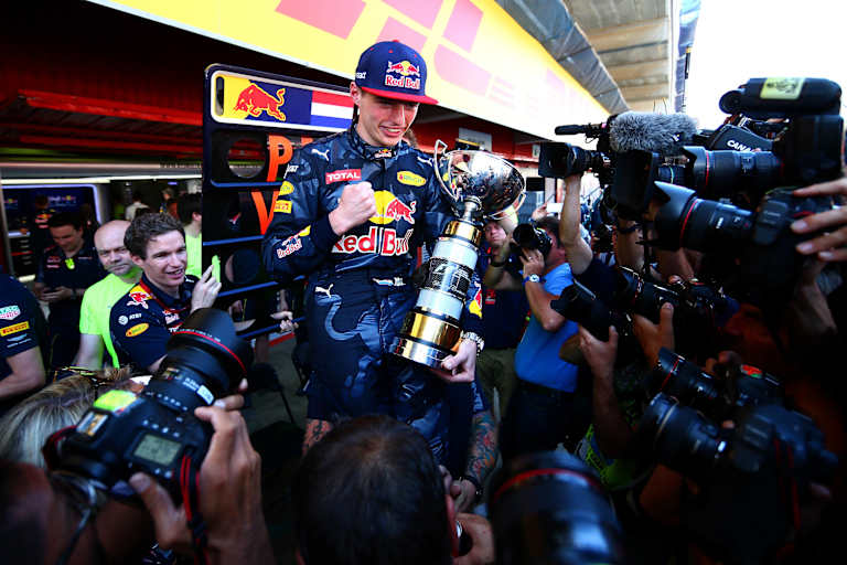 Max Verstappen in Barcelona 2016 nach seinem ersten GP-Sieg