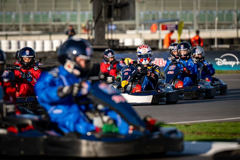 Max Verstappen überholte 100 Gegner in 35 Minuten