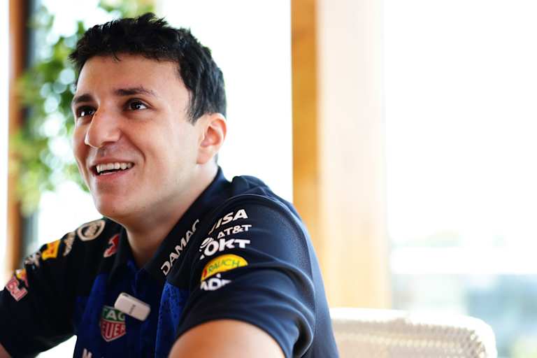 Isack Hadjar fährt seit dieser Saison (2026) für Red Bull Racing