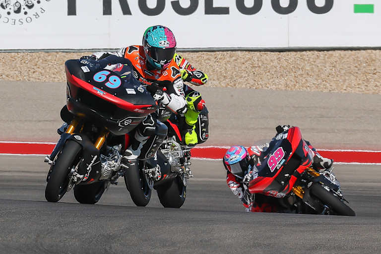 Die ersten Rennen in Austin waren sehr unterhaltsam