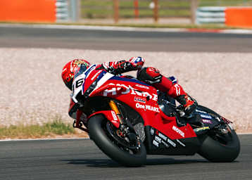 Somkiat Chantra fuhr 130 Runden in Donington