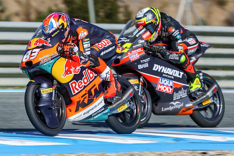 Alvaro Carpe vor David Munoz