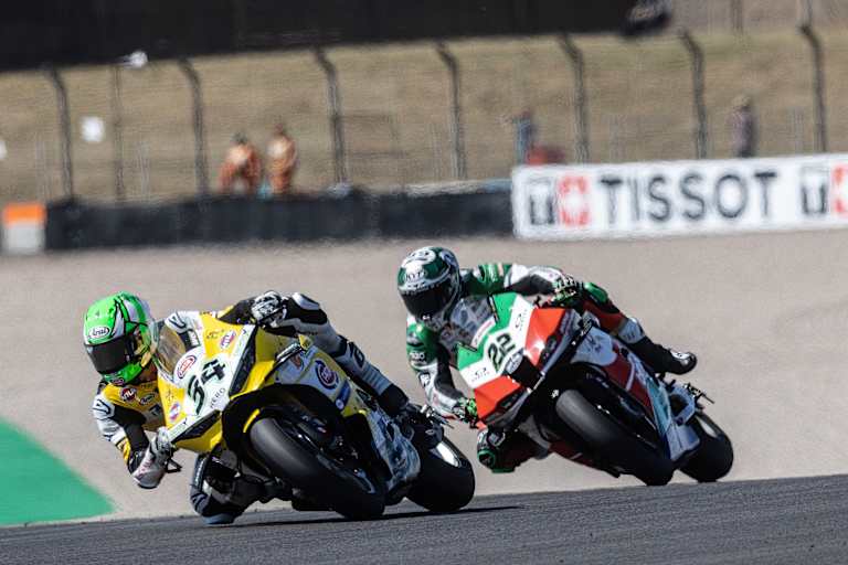 Mit Ducati-Piloten kämpft Alex Lowes (Bimota) nur gegen Privatiers