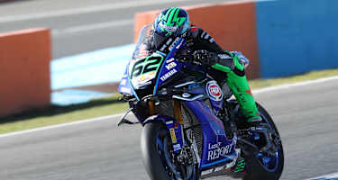 Stefano Manzi auf dem Werks-Superbike von Yamaha