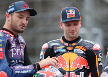 Jack Miller (li.) und Brad Binder können erst im Dezember testen