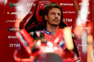 Nicolo Bulega kann die 850er mit der 1000er vergleichen