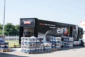 Total Elf ist ein möglicher Lieferant von Rennbenzin