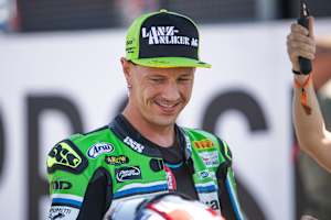 Dominique Aegerter kann wieder lachen