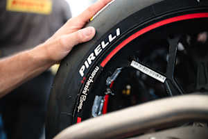 Pirelli testete in Brünn mit den MotoGP-Stammfahrern