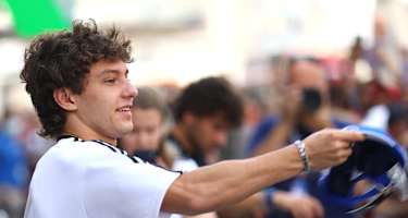 Kimi Antonelli bei einem Fan-Event in Abu Dhabi