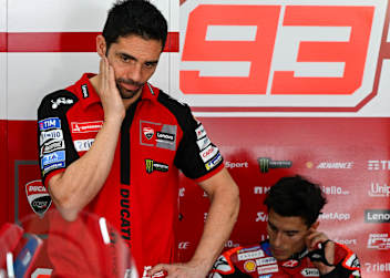 Ducati-Testpilot Michele Pirro mit Marc Marquez