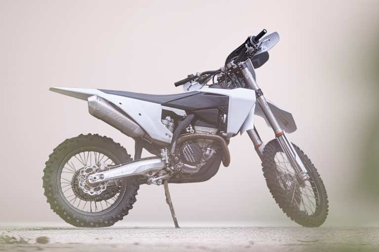 Ein Modell, für die WP Auspuffsysteme anbieten wird: Husqvarnas FC für 2028