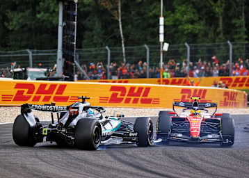 Lewis Hamilton drehte George Russell in Spa aus dem Rennen