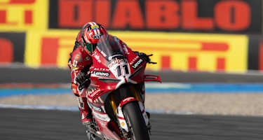 Nicolo Bulega dominierte den ersten Trainingstag