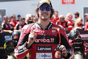 Nicolo Bulega ist der erste Sieger der Superbike-WM 2026