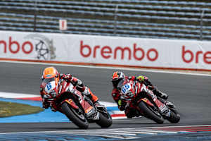 Die Suzuki-Piloten Jeffrey Buis und Ferre Fleerackers