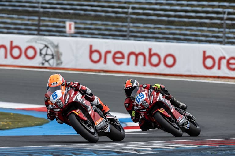 Die Suzuki-Piloten Jeffrey Buis und Ferre Fleerackers