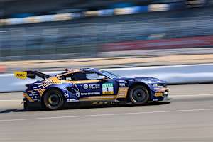 Max Reis muss seine Saison im ADAC GT Masters beenden