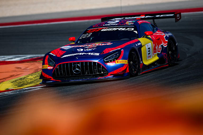 Der viermalige Formel-1-Weltmeister auf dem Kurs in Portugal