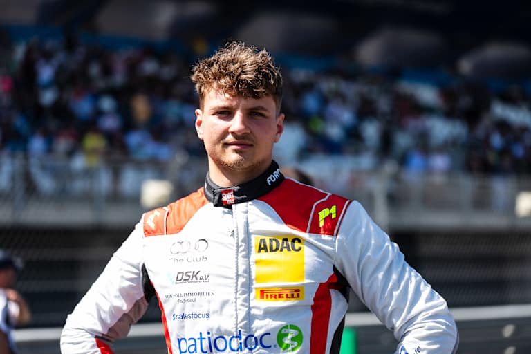 Simon Connor Primm debütiert in der DTM